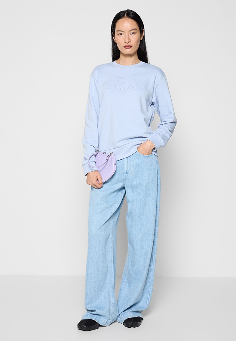 RELAXED FIT Media 2
