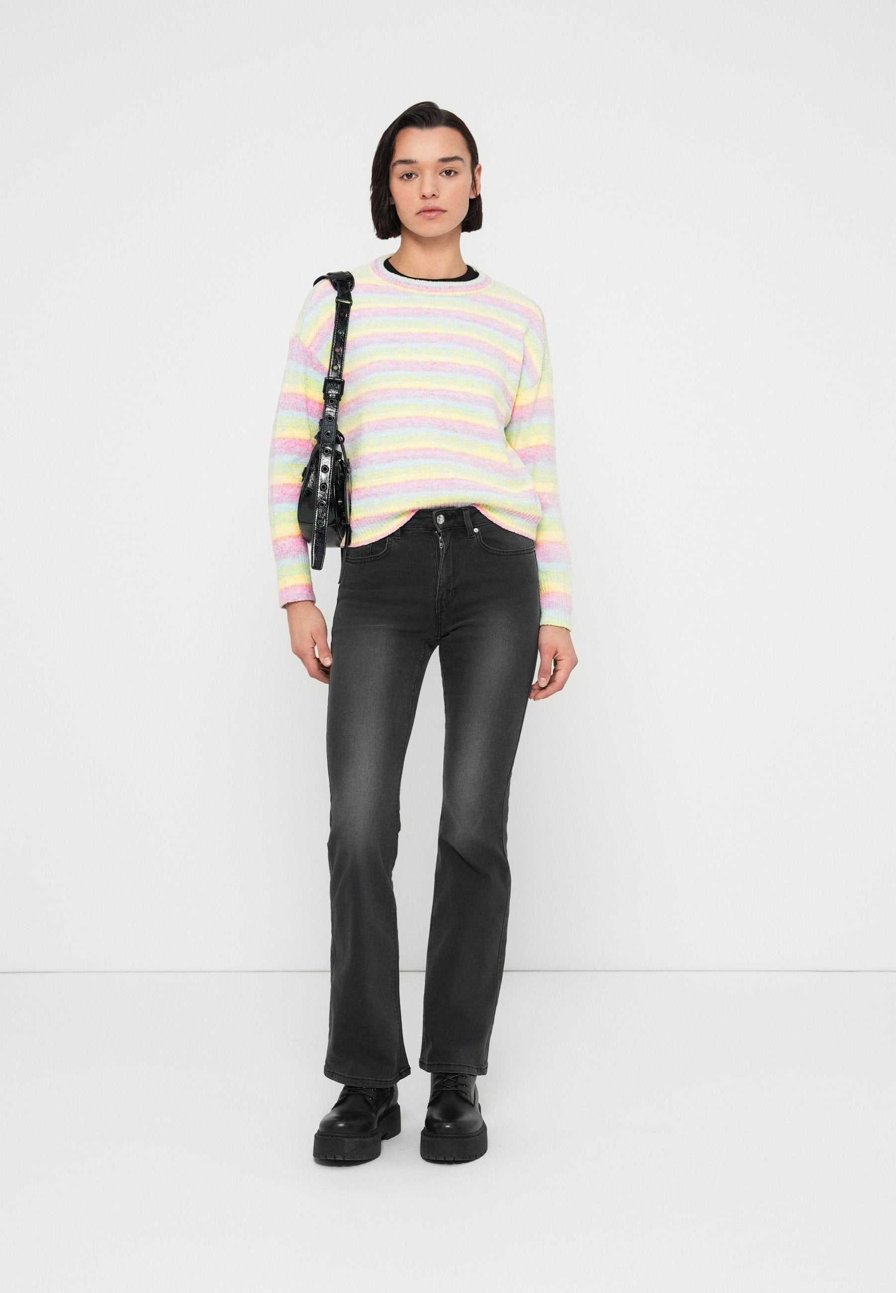 ONLY ONLJOHANNA O NECK