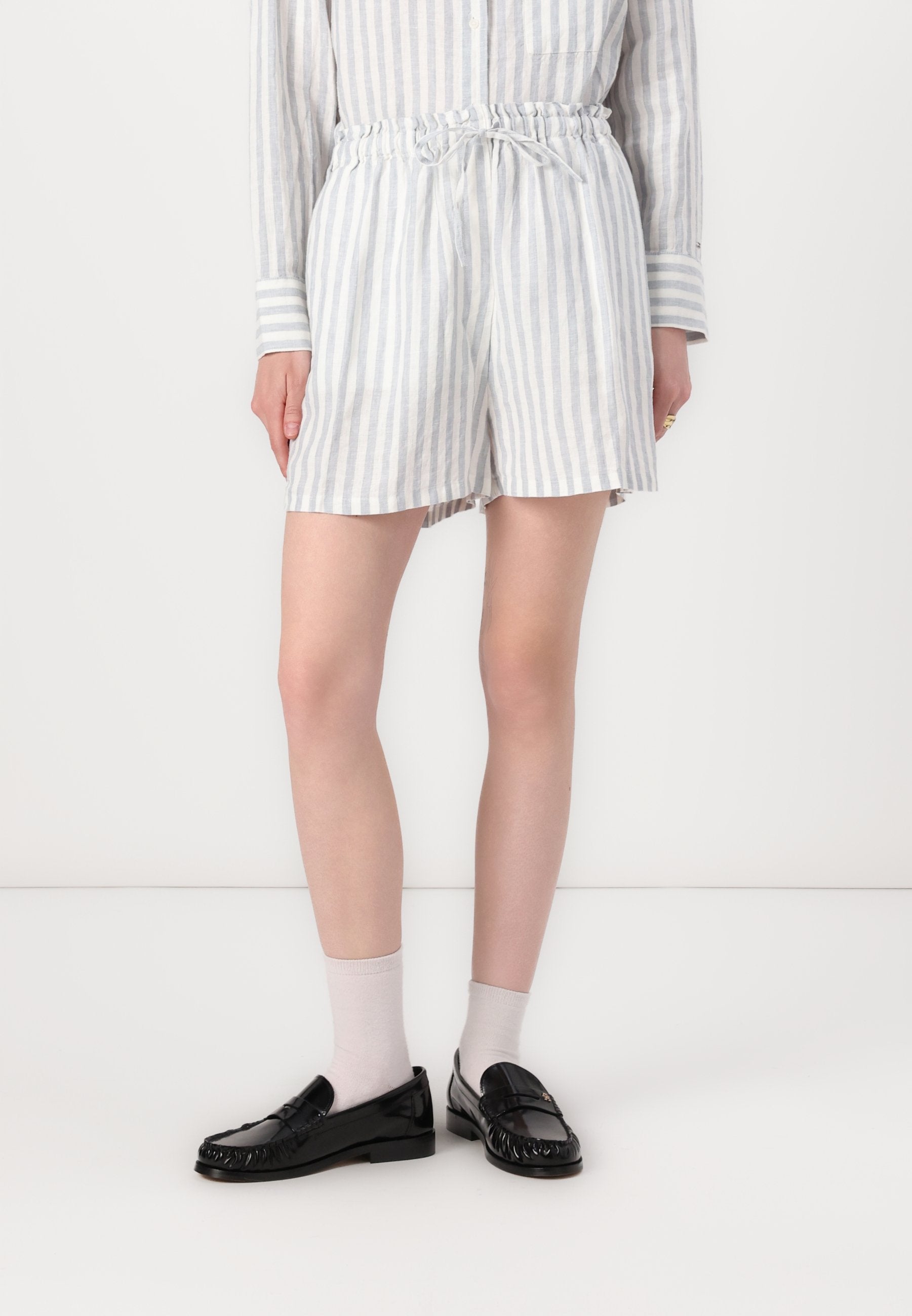 STRIPE PULL ON Media 3
