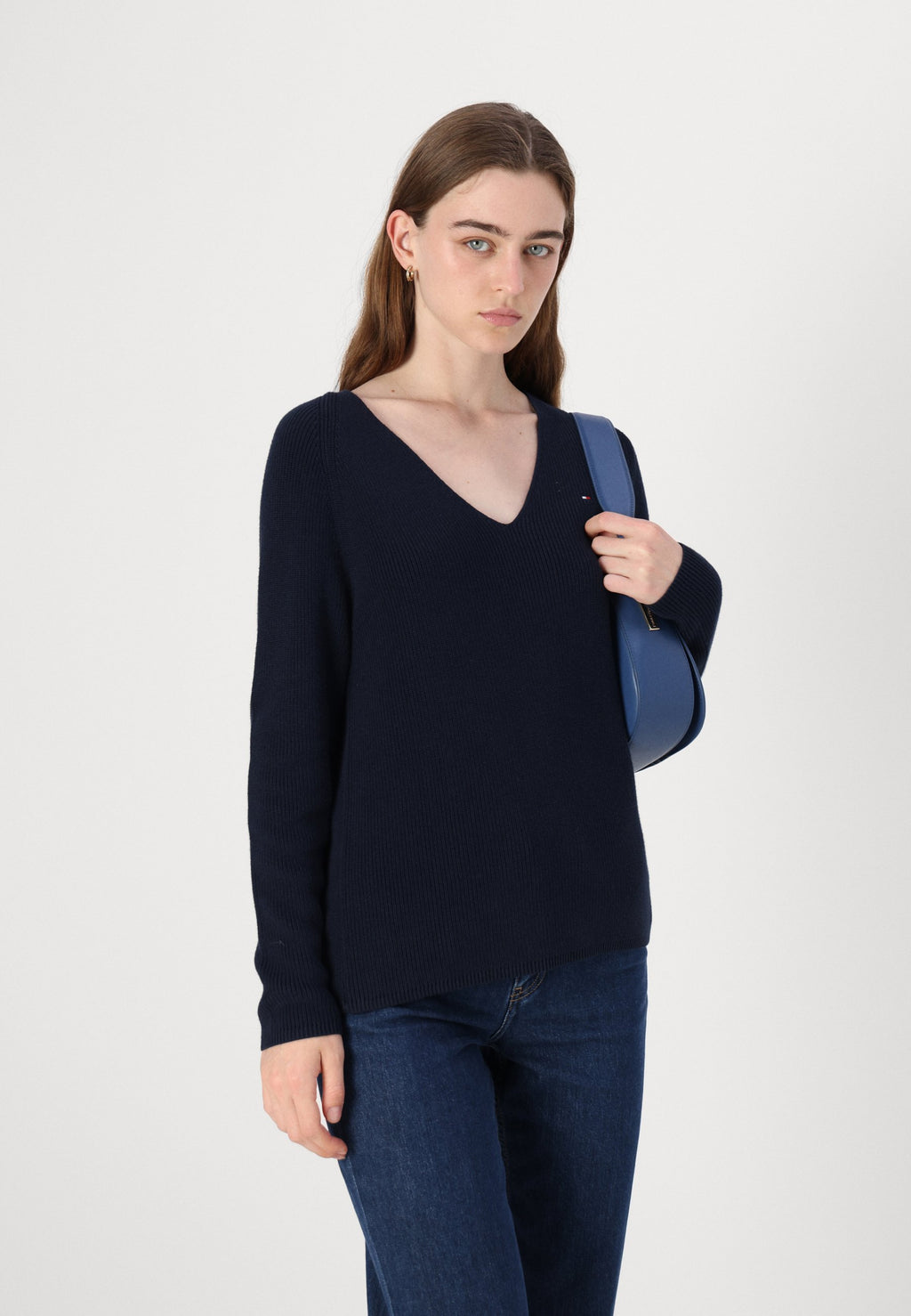CARDI STITCH Media 5