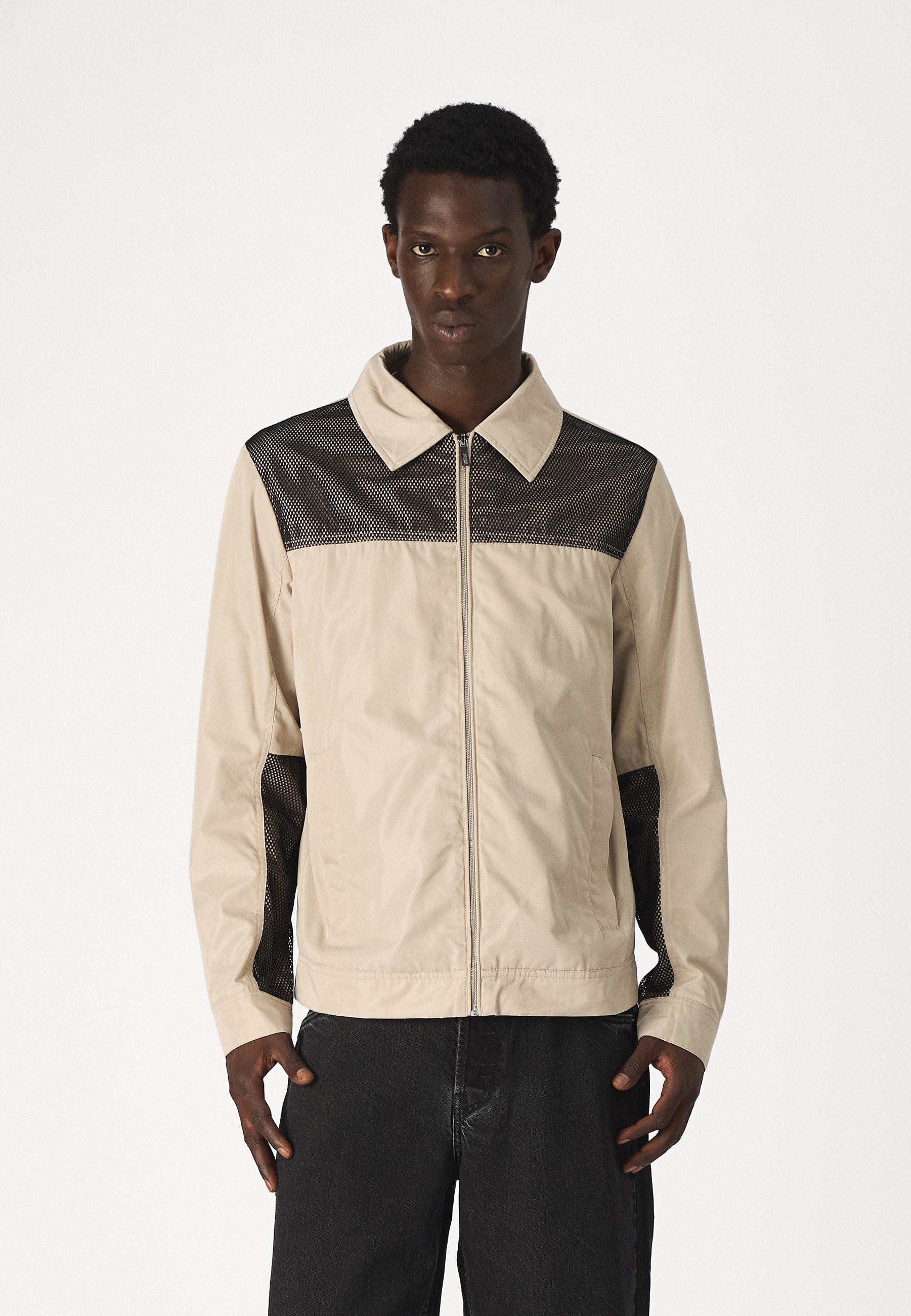 JACKET Media 3