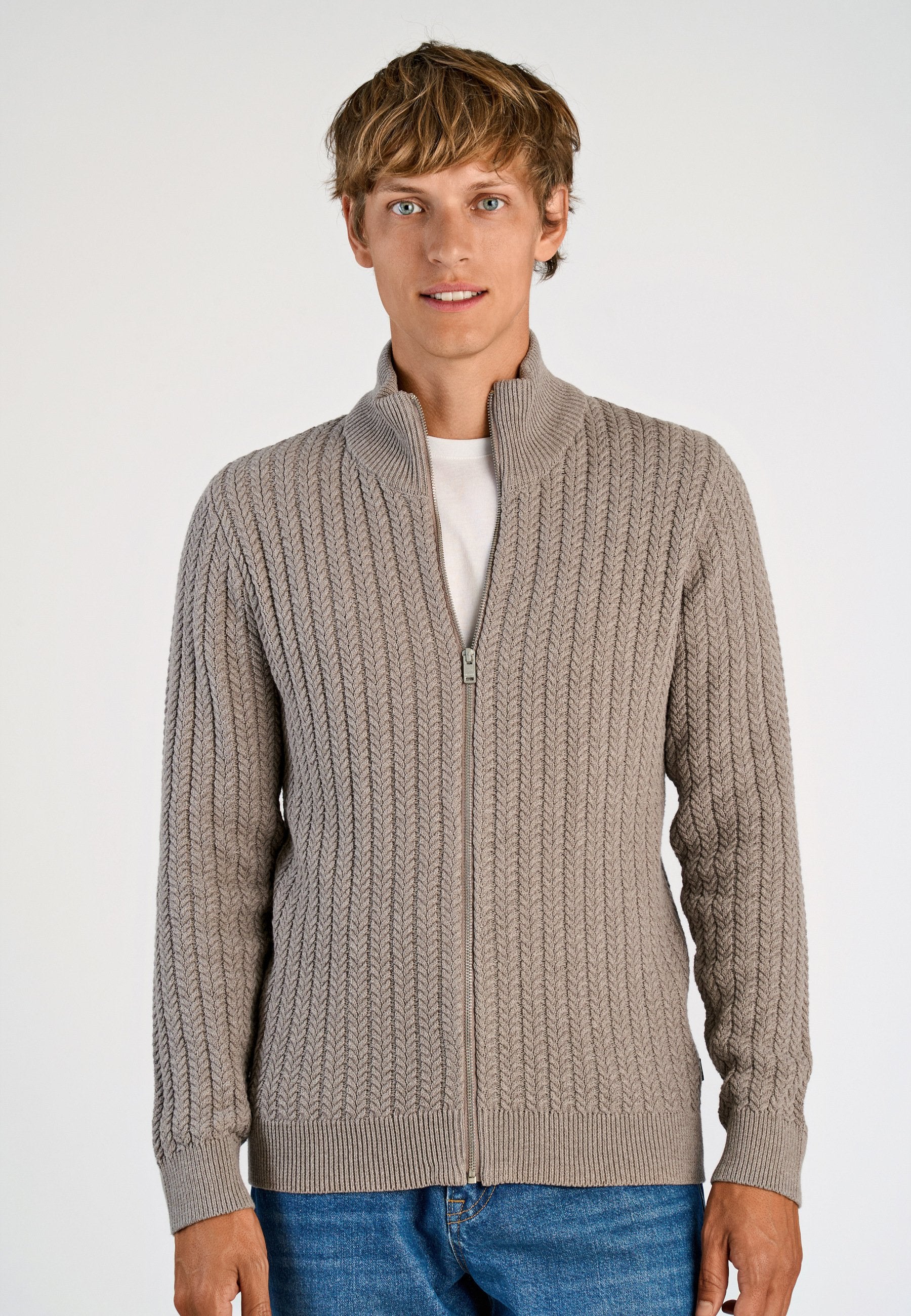 Lindbergh Strickjacke Media 3