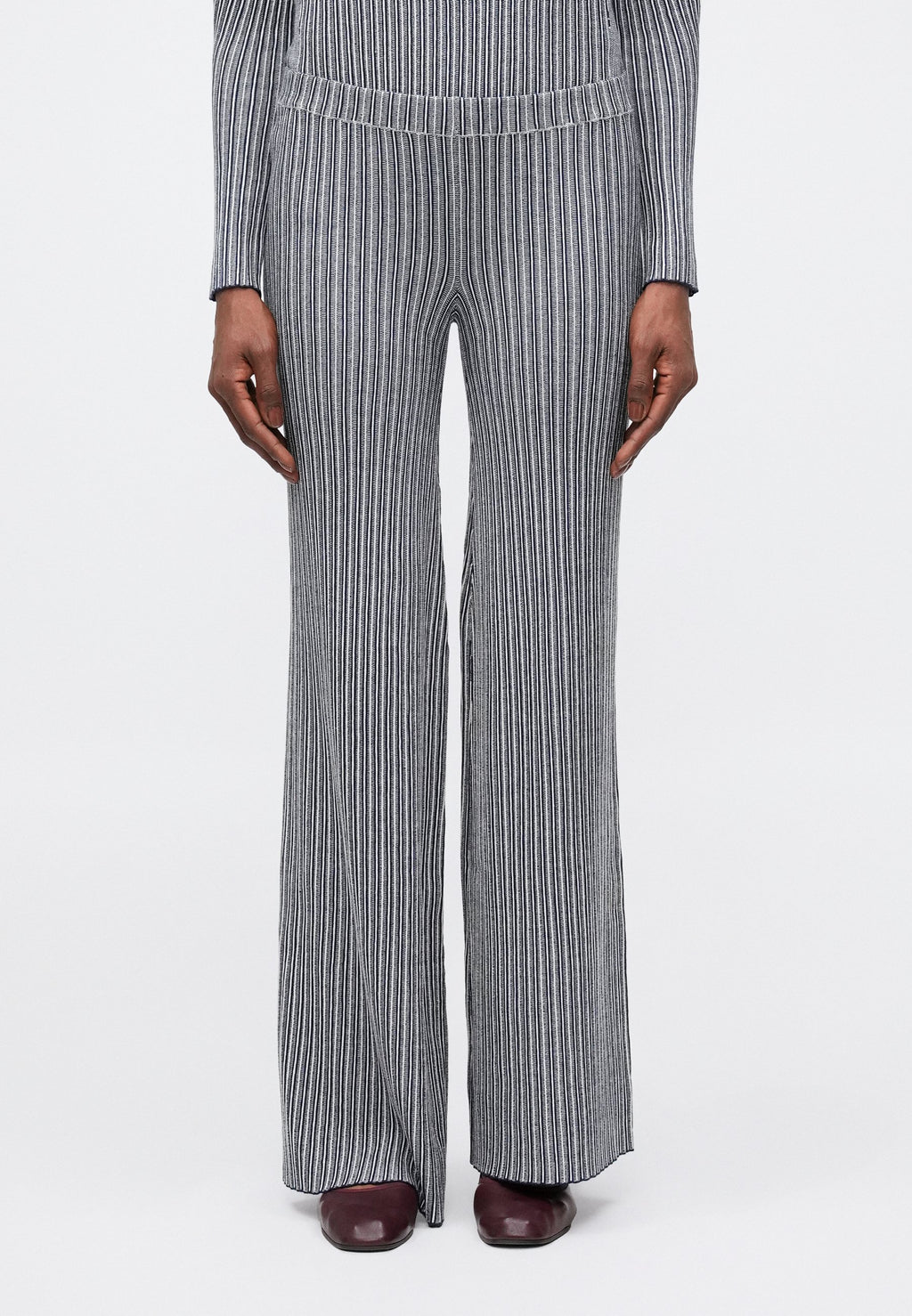 Stine Goya LONG FLARE PANTS