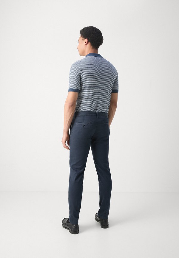 Marc O'Polo STIG SHAPED FIT SHAPED LEG REGULAR LENGTH WELT POCKETS
