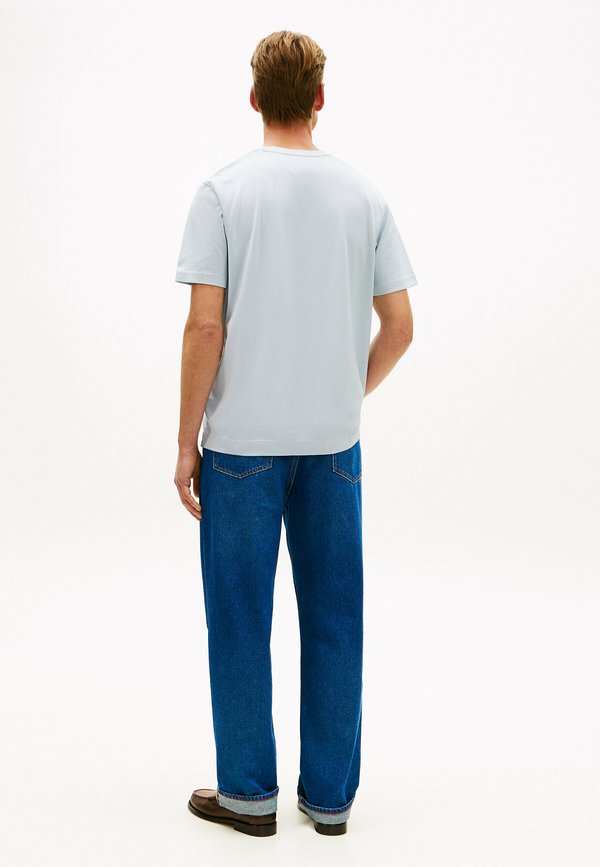 Tommy Hilfiger SMART CASUAL CREW NECK