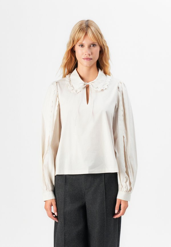 Object OBJHOPE IRA V-NECK