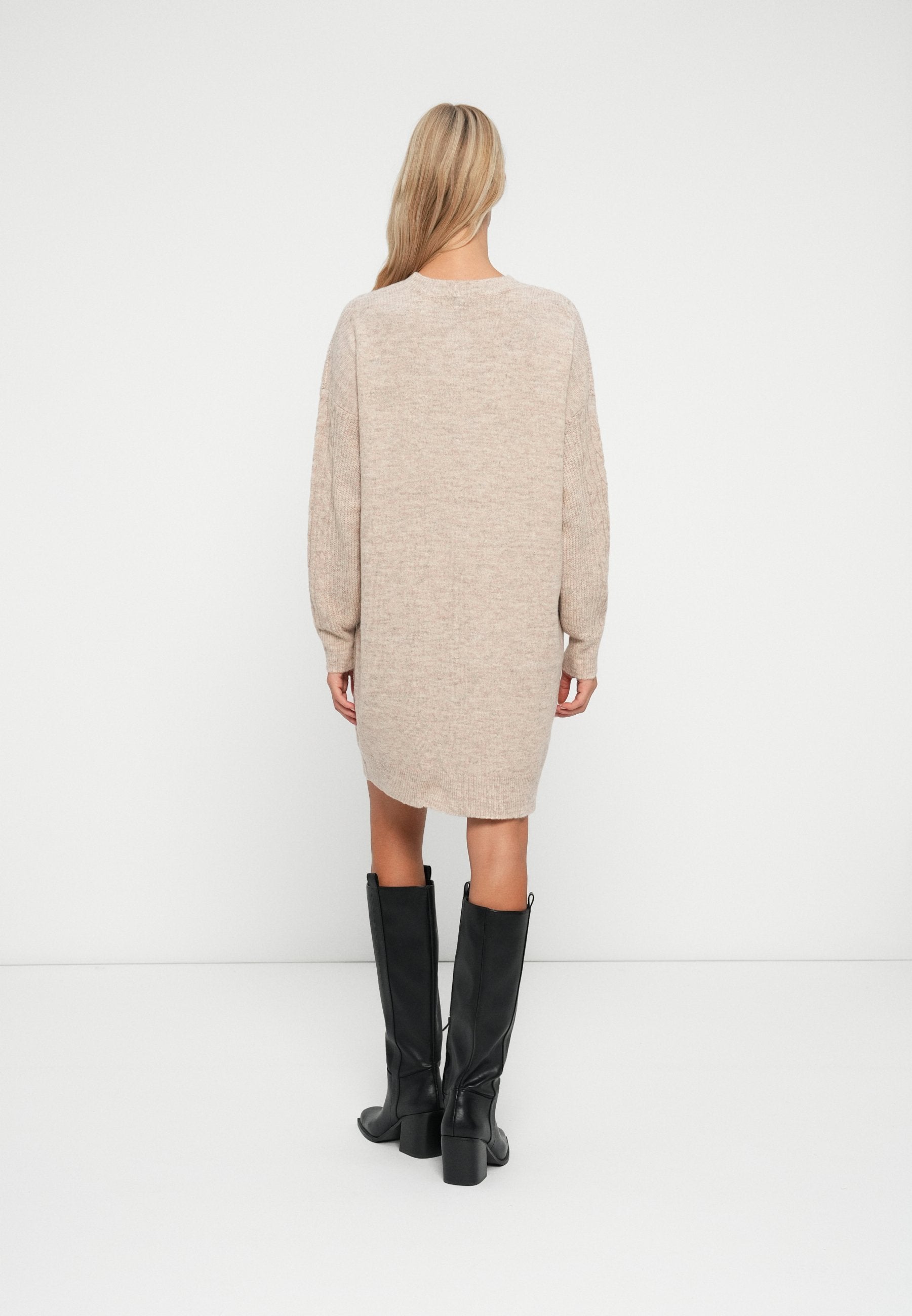 Pieces PCRACHEL O NECK DRESS