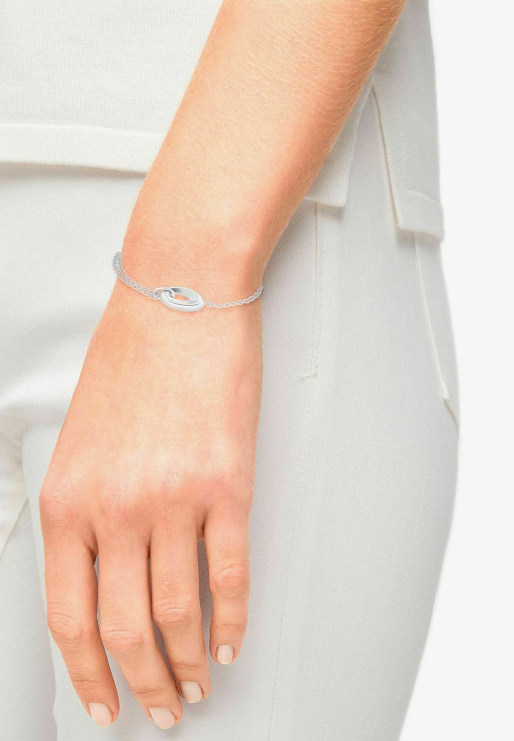 s.Oliver Armband Media 2