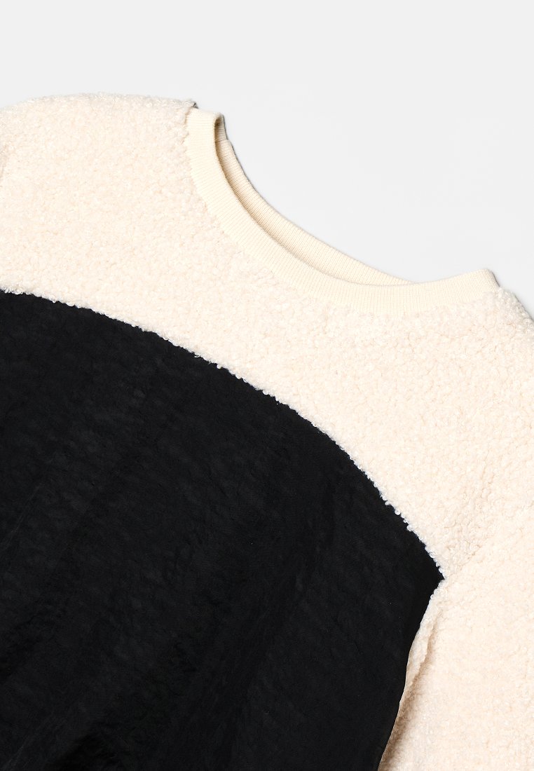 KARL LAGERFELD Sweatshirt Media 3