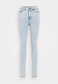Skinny fit NMCALLIE Media 1