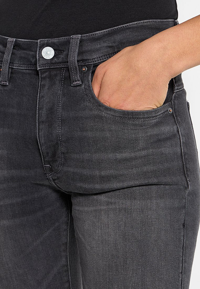 LHANA SUPER SKINNY Media 4