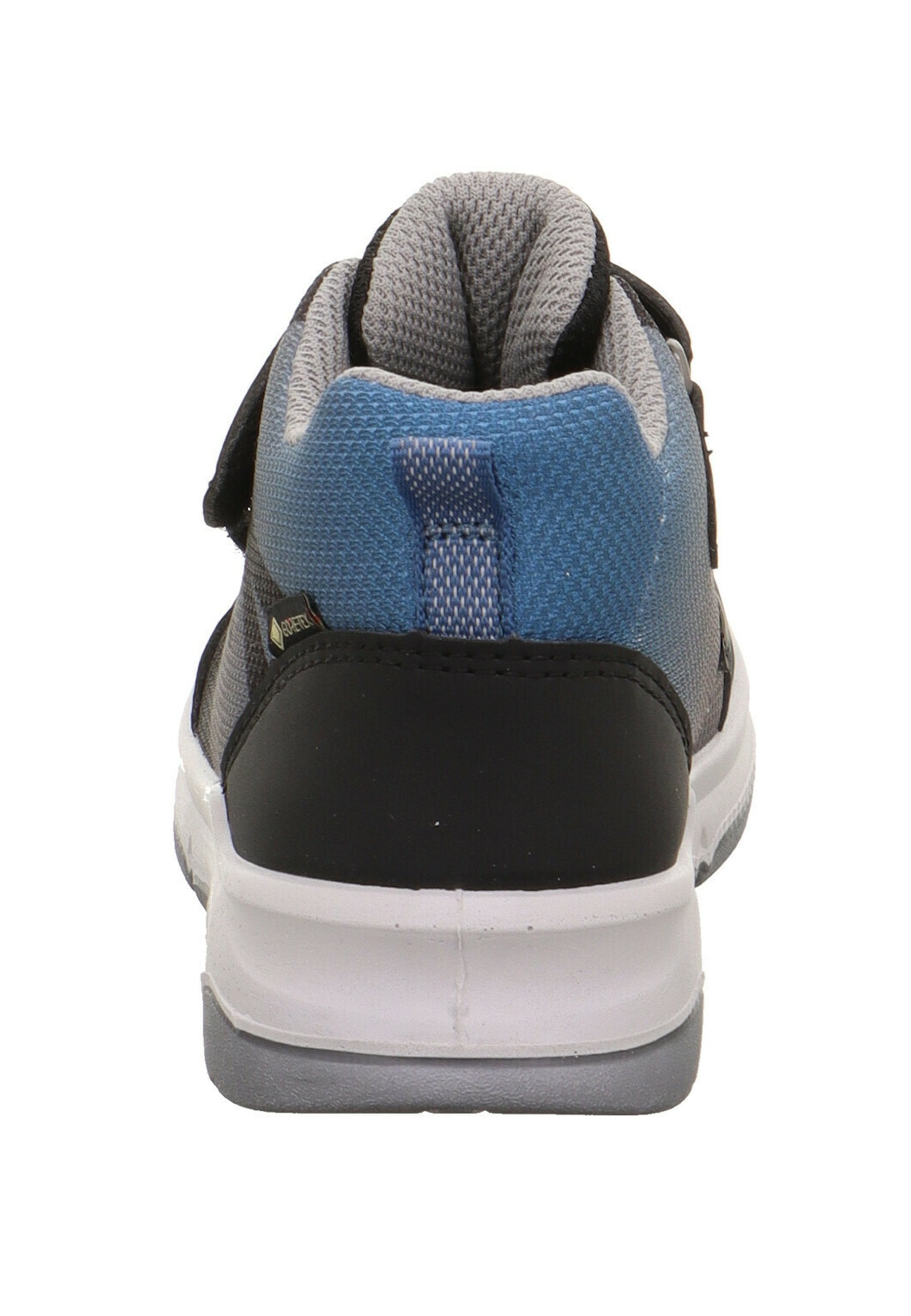 SNEAKER  Media 3