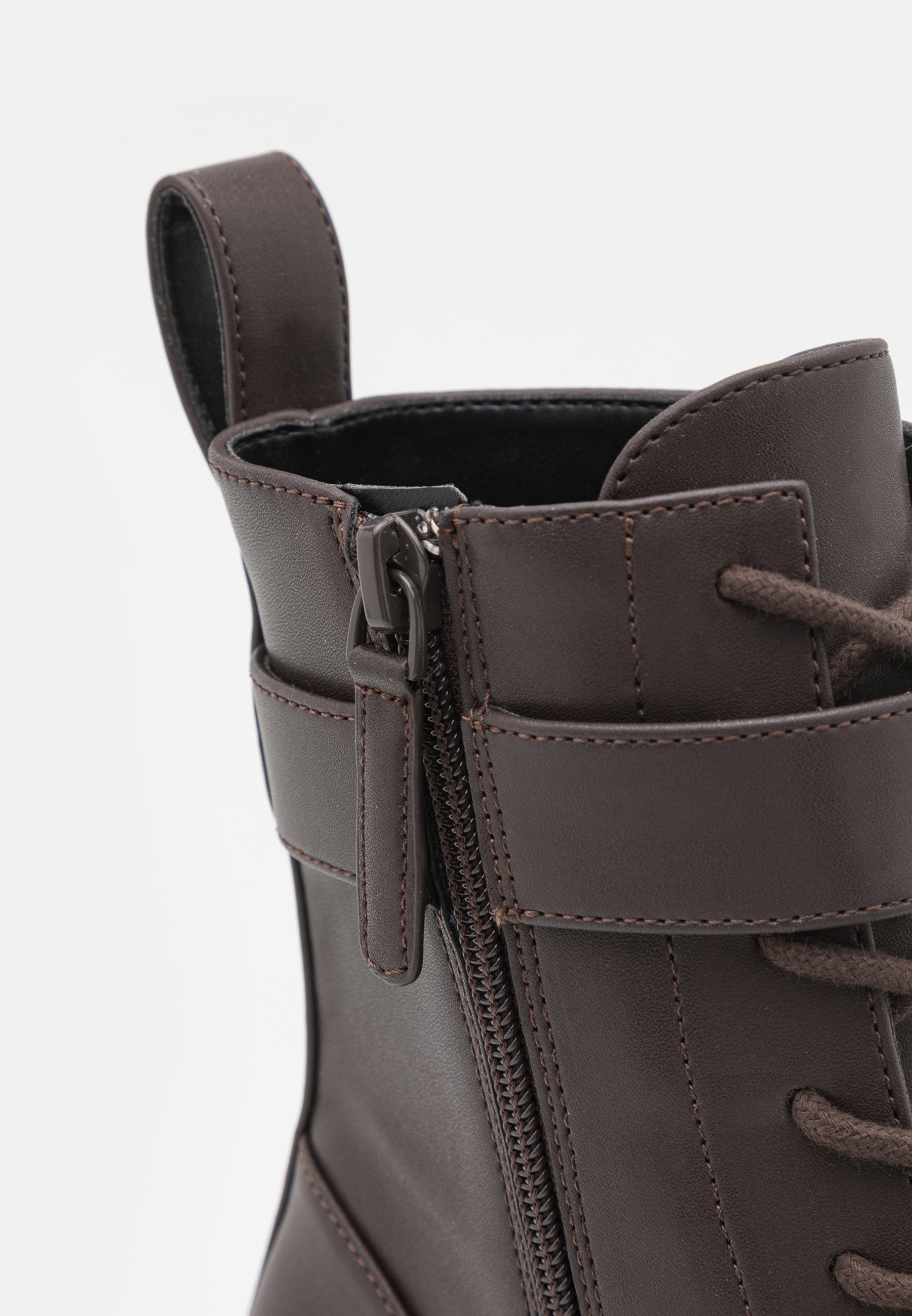 Armani Exchange Schnürstiefelette Media 5