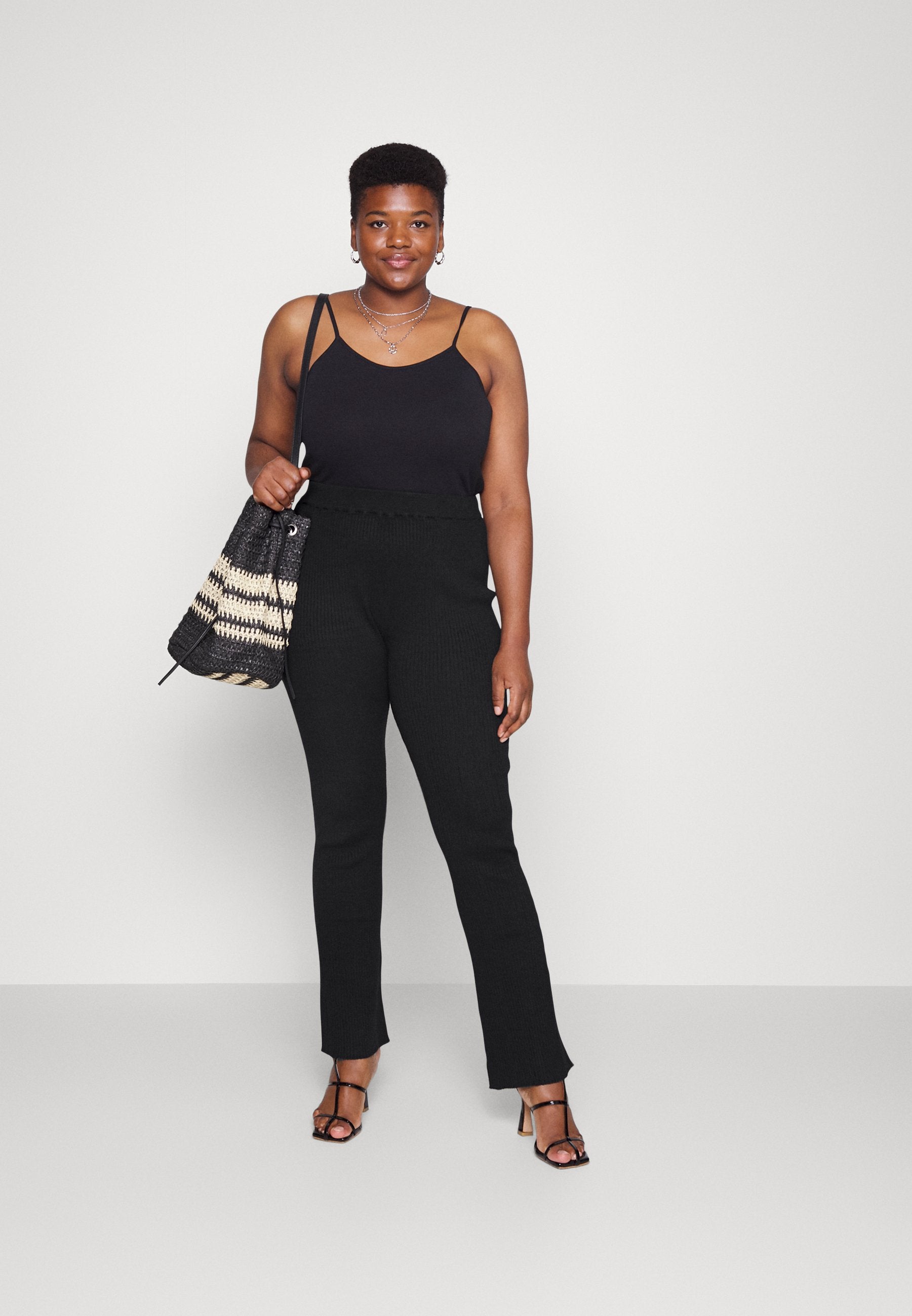 Glamorous Curve SLIM TROUSERS WITH SLIGHT