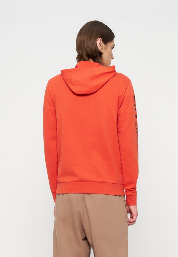 EA7 Emporio Armani