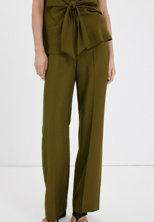 Mango ADULT - Trousers - green