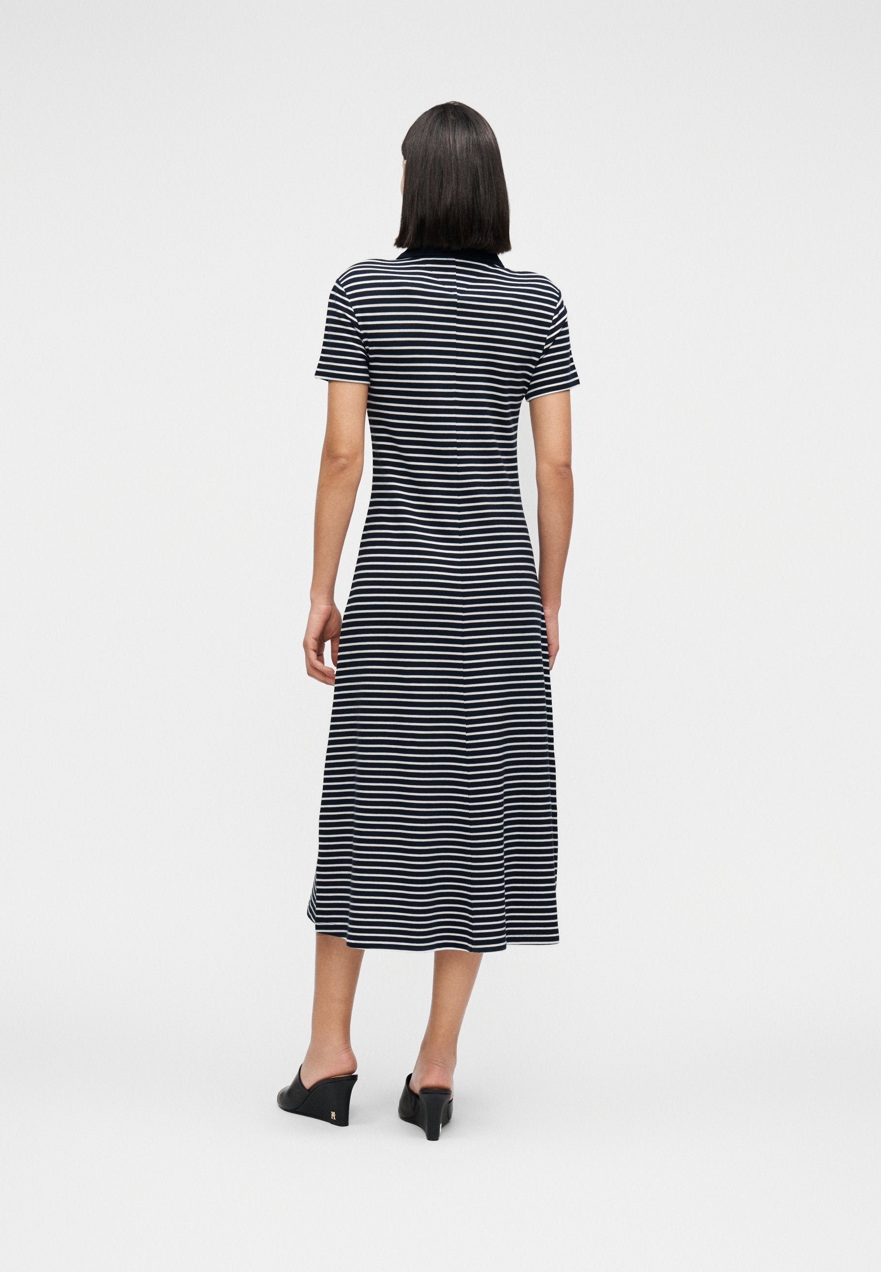 ZIP MAXI SHORT SLEEVE POLO DRESS Media 4
