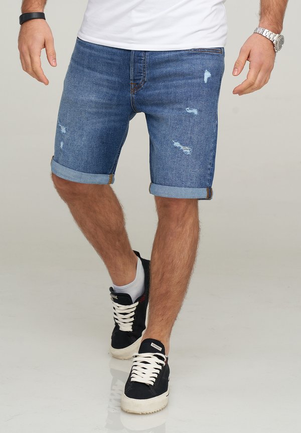Jack & Jones JJIRICK JJIINFINITY - Denim shorts - medium blue denim