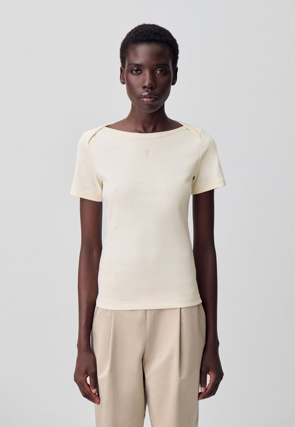Claudie Pierlot
