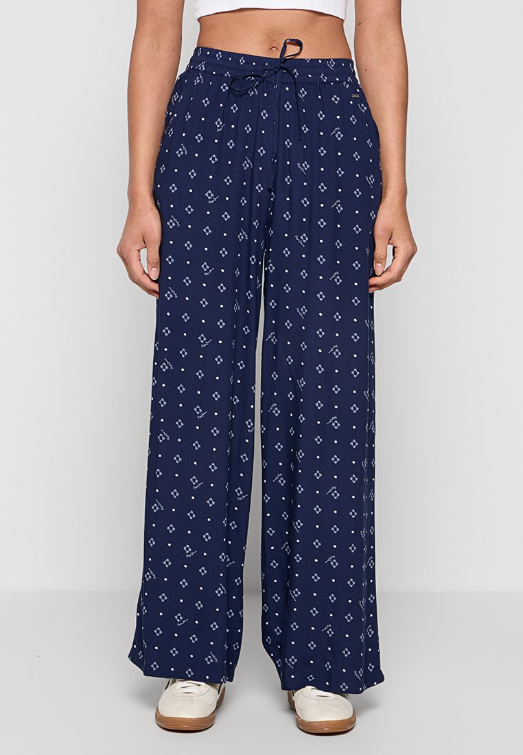 Pepe Jeans REGULAR FIT