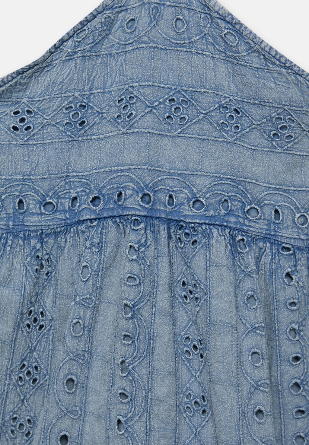 PULL&BEAR SHORT SWISS EMBROIDERY