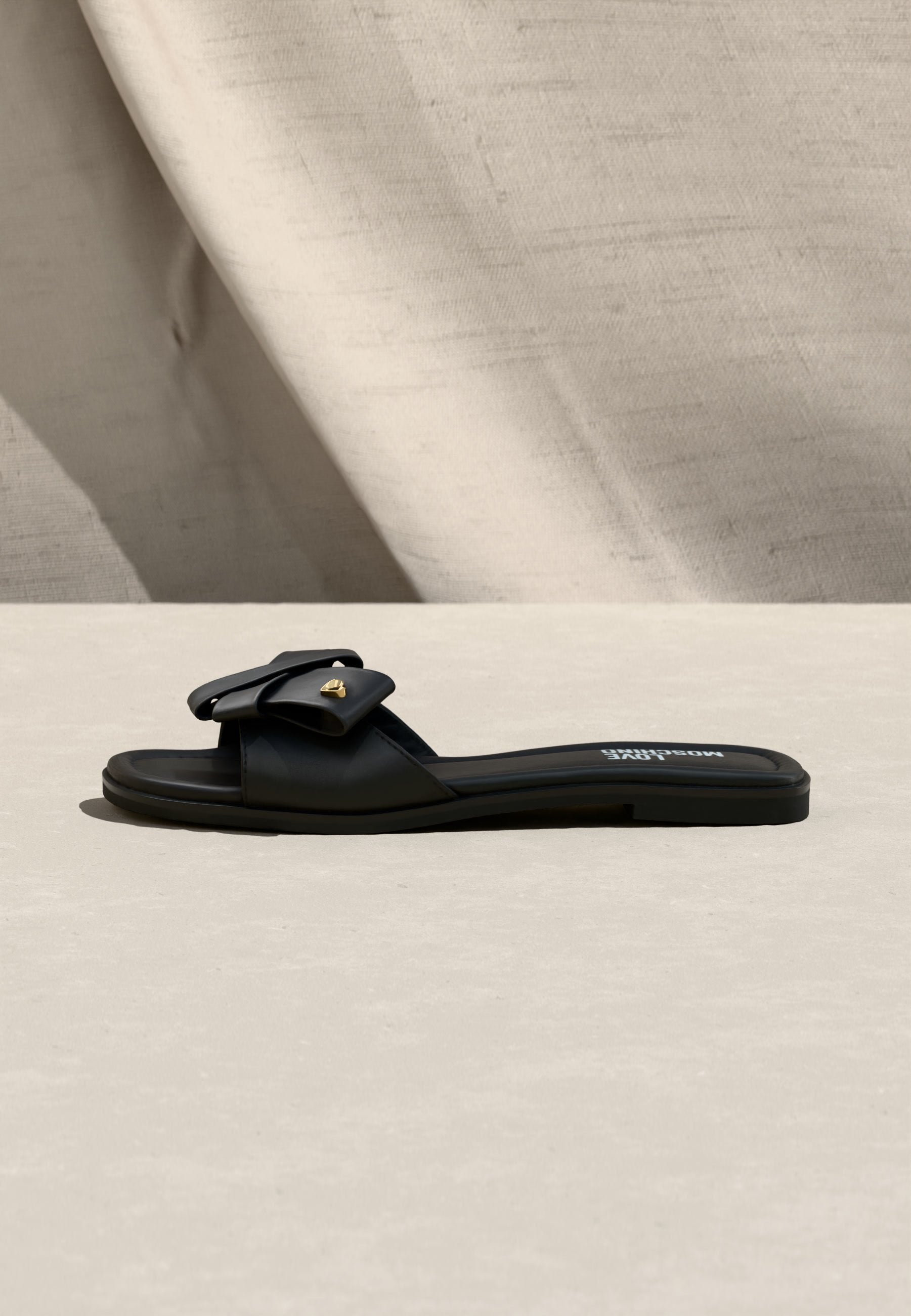 Love Moschino SQUARE SLIDES