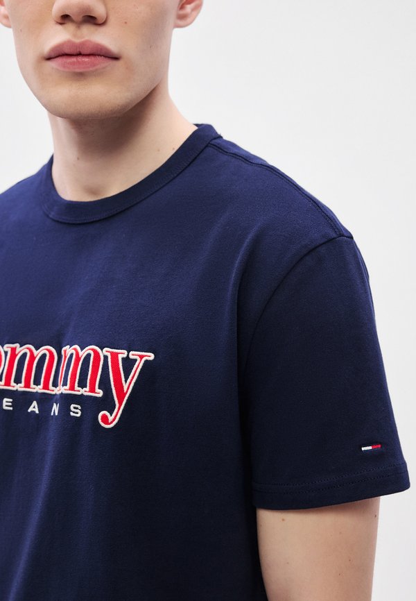 Tommy Jeans LOGO APPLIQUÉ JERSEY T-SHIRT