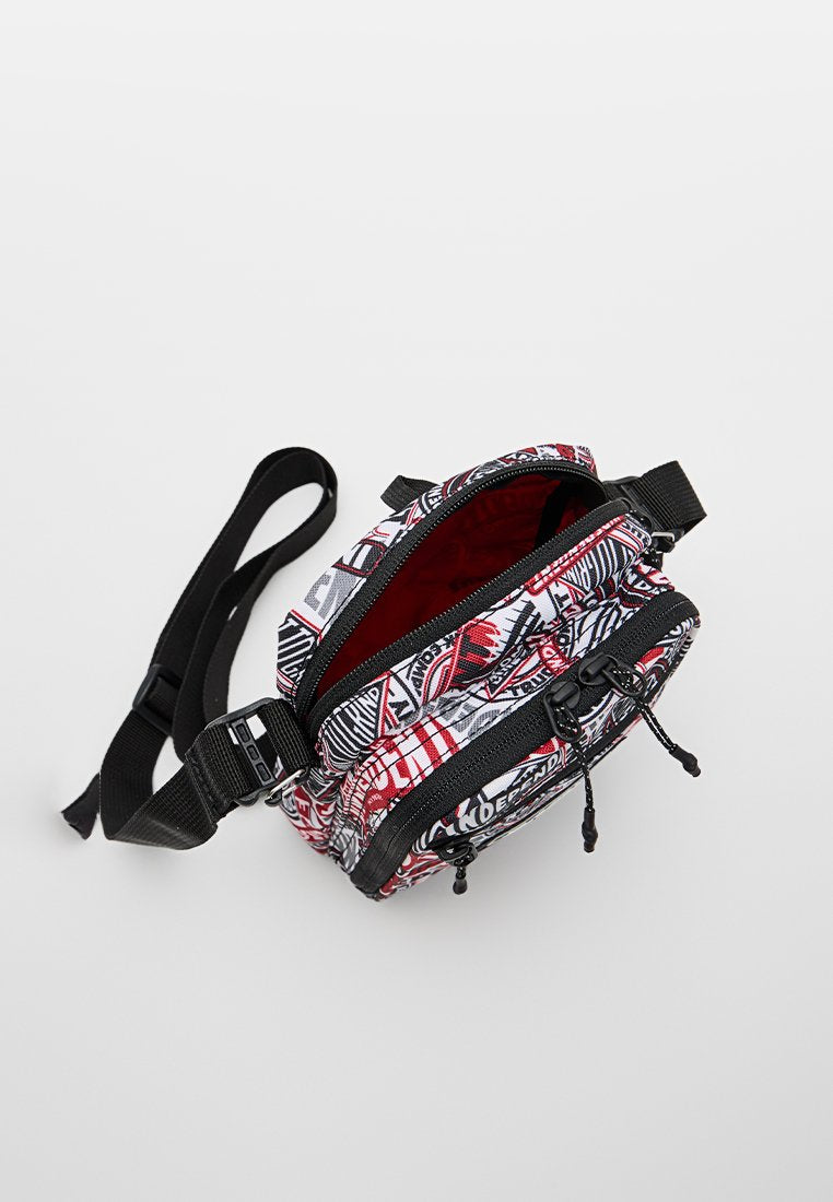 Dakine X INDEPENDENT