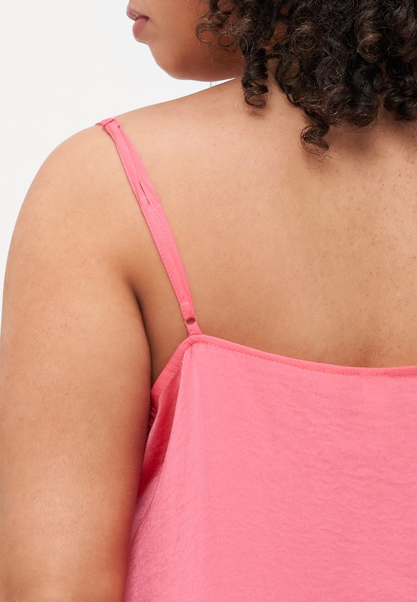 ONLY Carmakoma CARDEBBIE SINGLET WVN NOOS