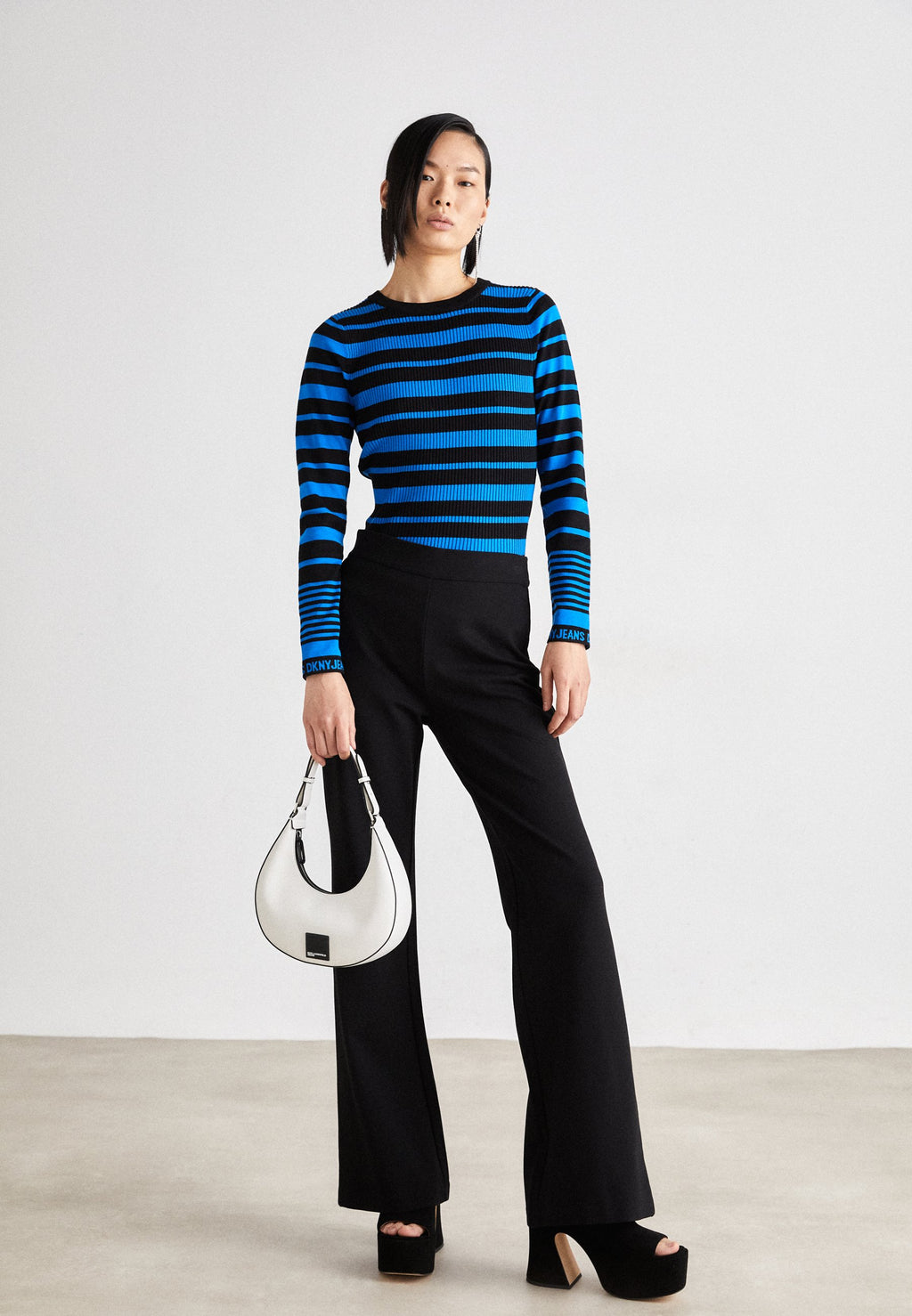 DKNY PULL ON FLARE PANT