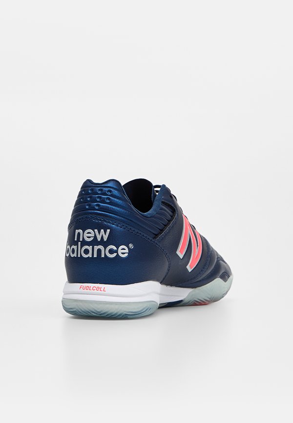 New Balance 442 PRO
