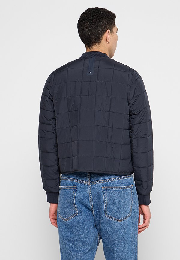 Rains LINER W1T1