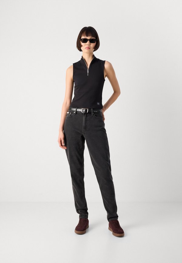 Calvin Klein Jeans MOM