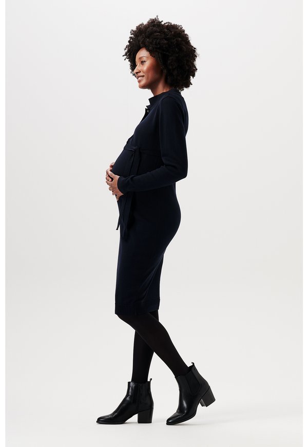 Esprit Maternity