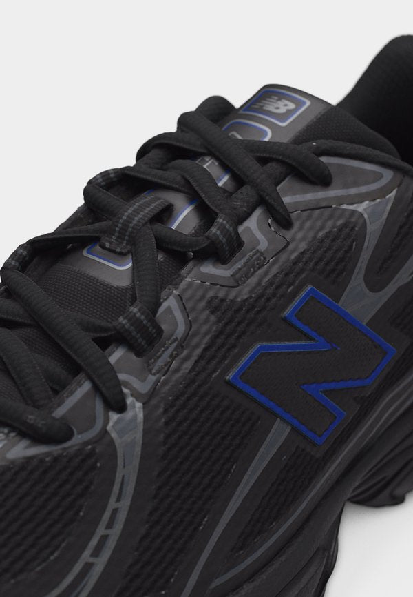 New Balance U740 UNISEX