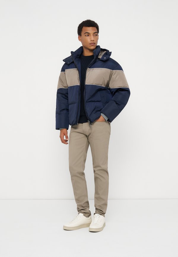 Armani Exchange