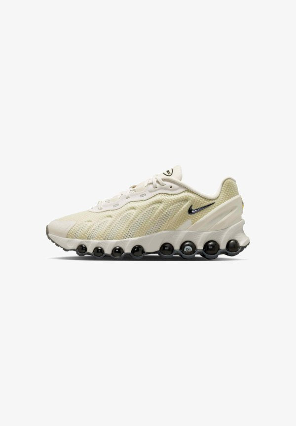 Nike Sportswear NIKE SPORTSWEAR MEN'S SHOES AIR MAX DN8 - Trainers - light bone/light bone/black
