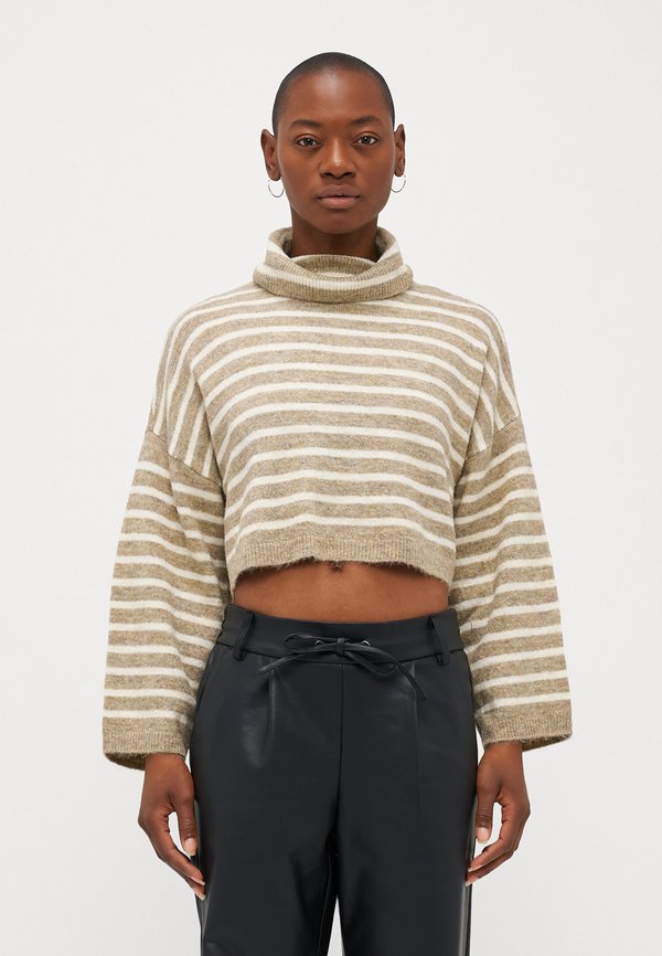 ONLY Petite ONLTALIO STRIPE SHORT ROLLNECK