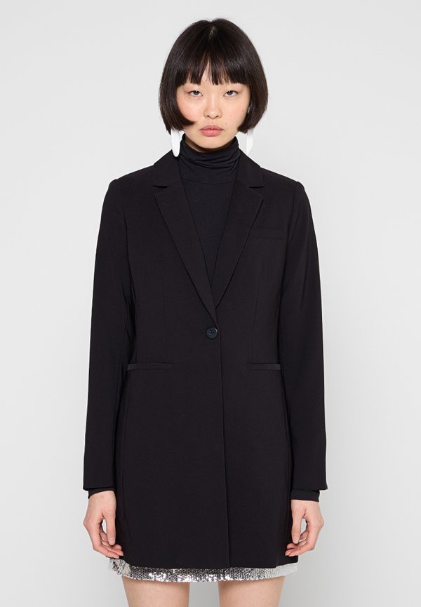 DKNY
