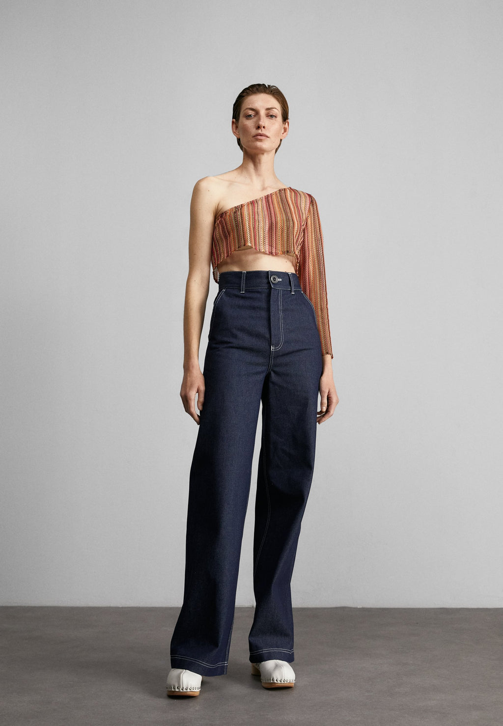 TOMMAZO ISIDOR ONE SHOULDER CROP