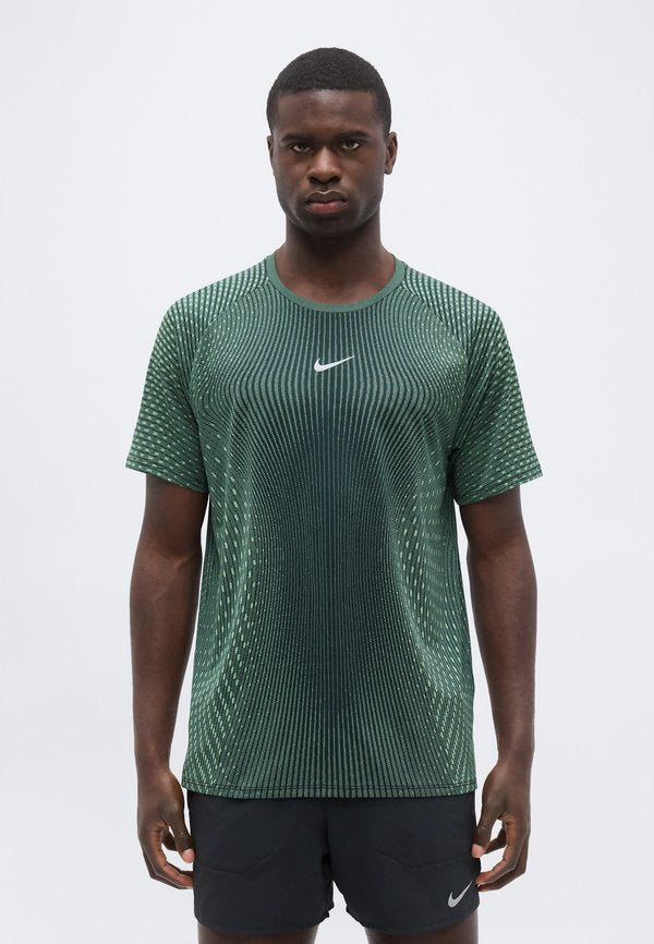 Nike Performance STRIDE - Print T-shirt - black/voltage green