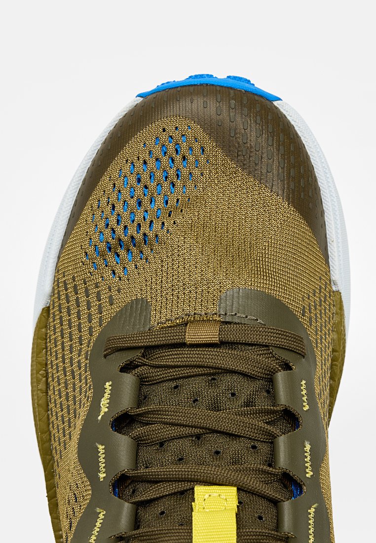 Under Armour INFINITE PRO