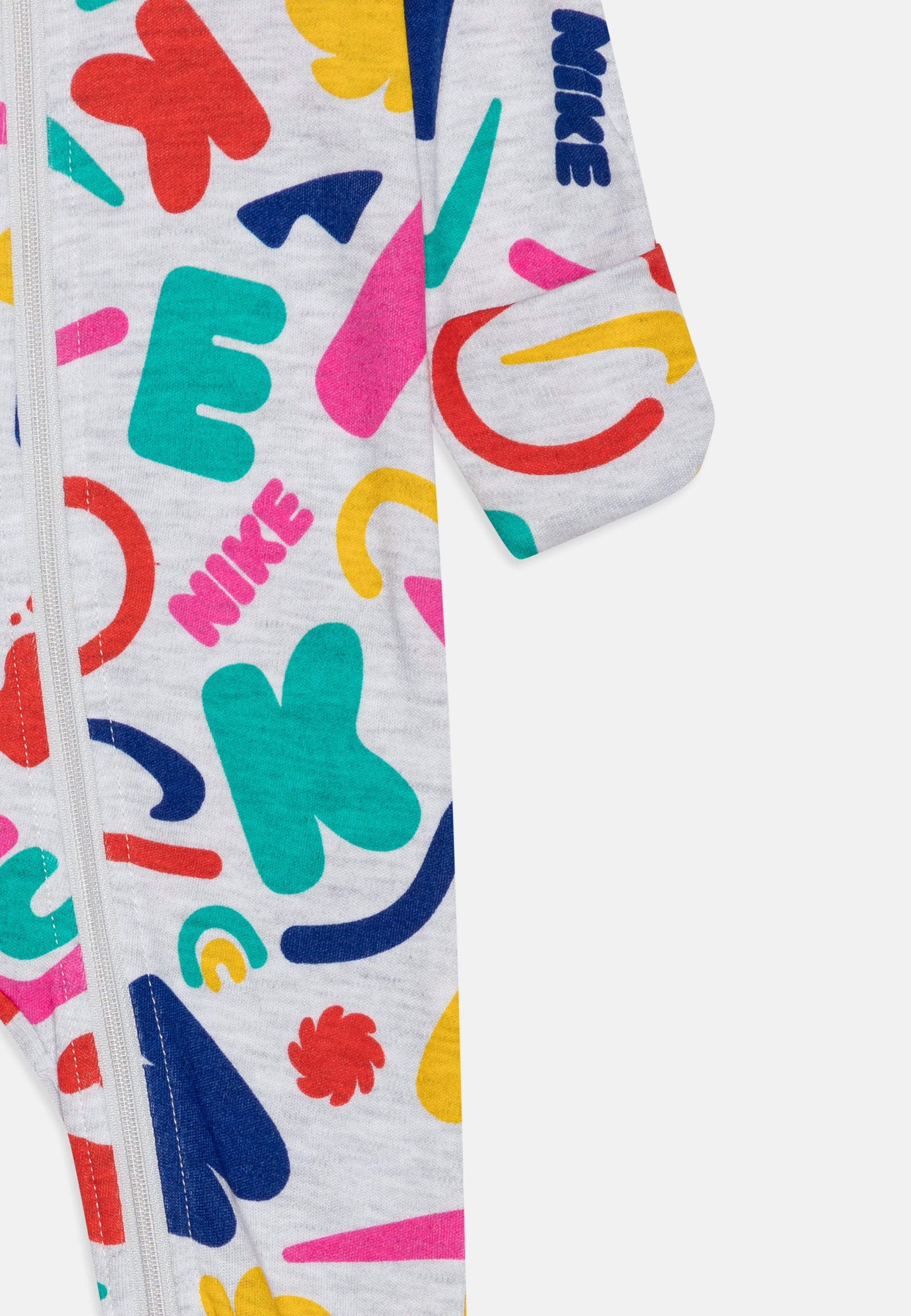 Nike Sportswear PRIMARY PLAY FOOTED