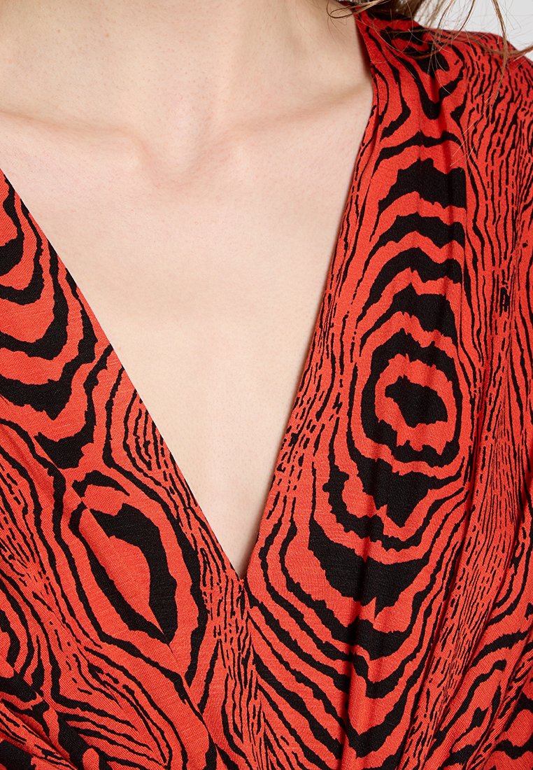 Diane von Furstenberg DOROTHEE