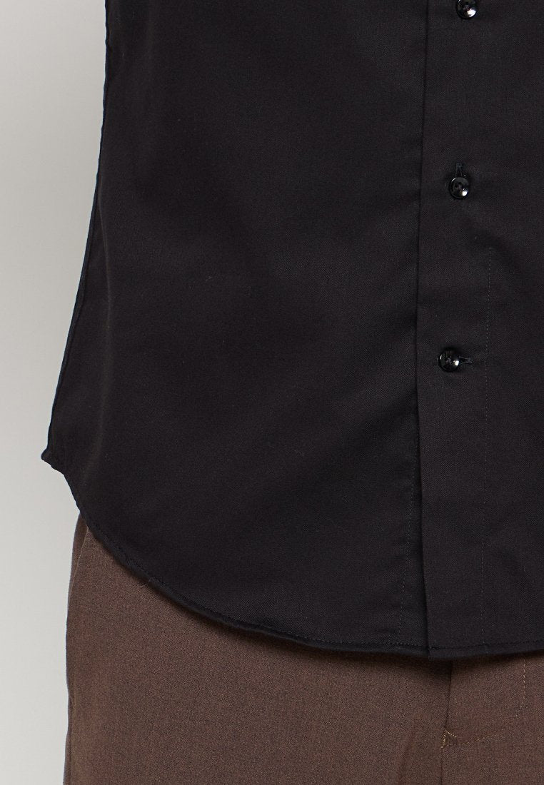 PROFUOMO SLIM FIT