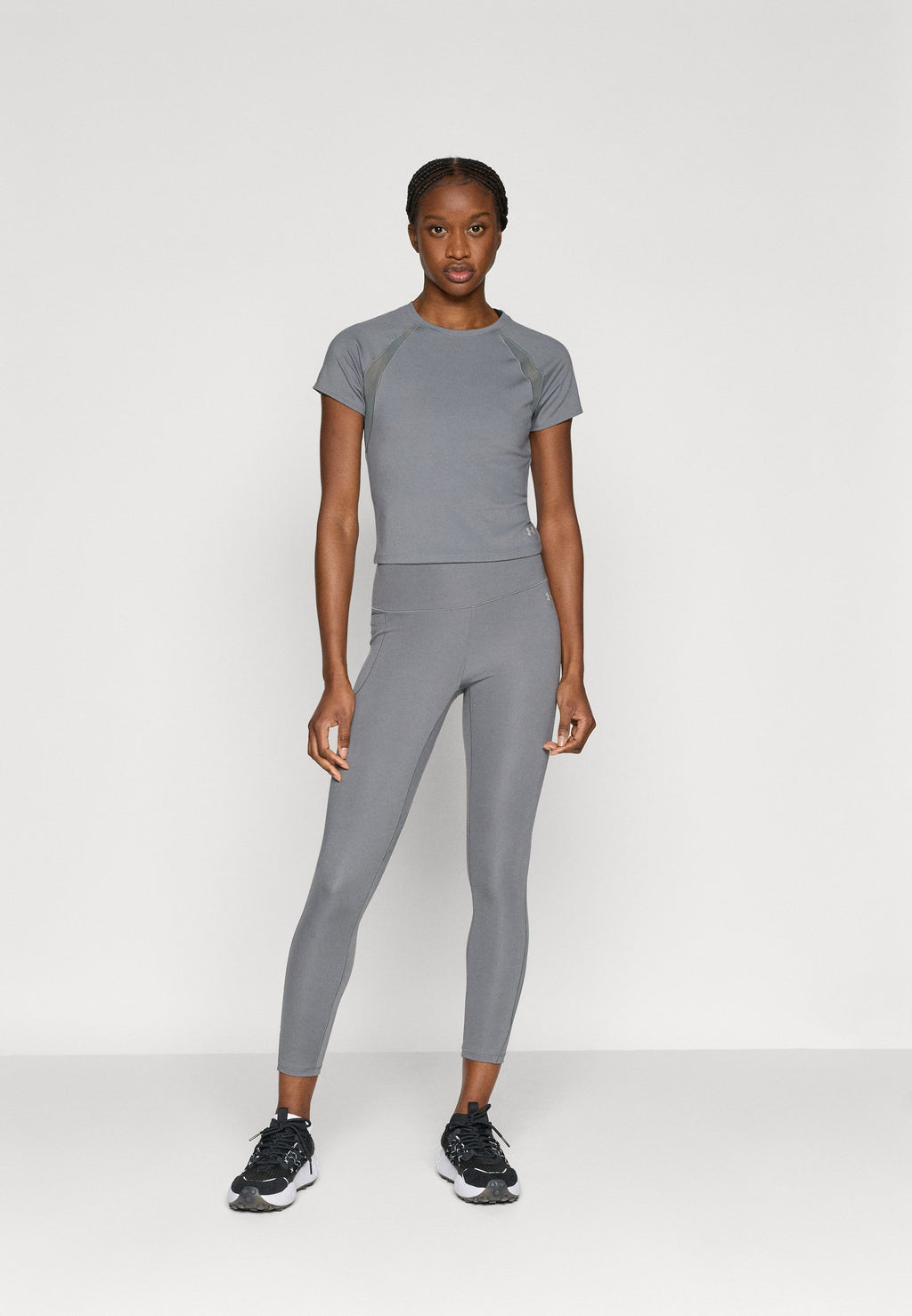 Under Armour MOTION MESH