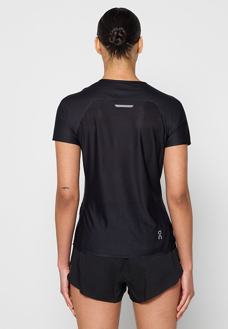 On Sport T-Shirt Media 4