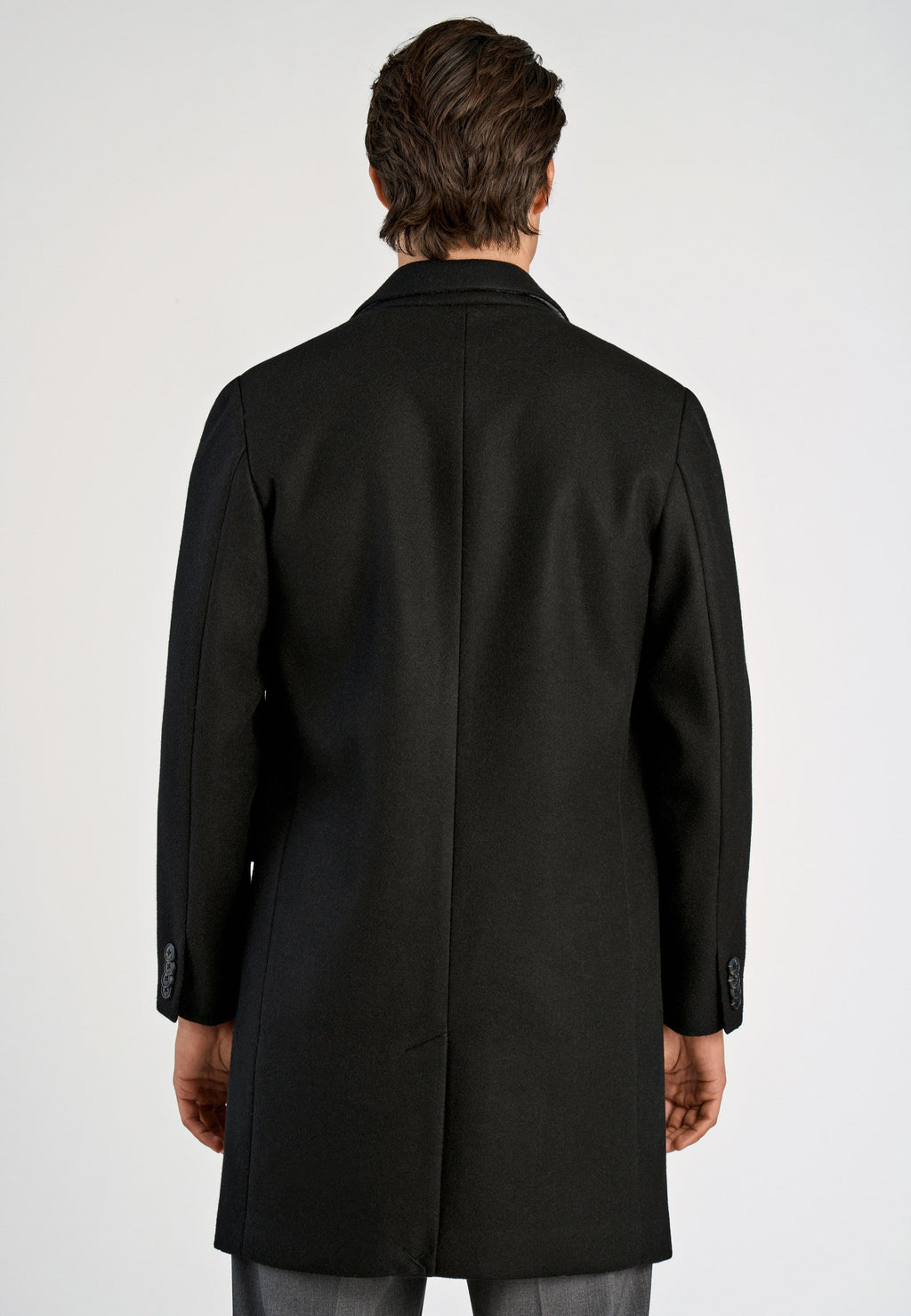 CLASSIC COAT Media 4