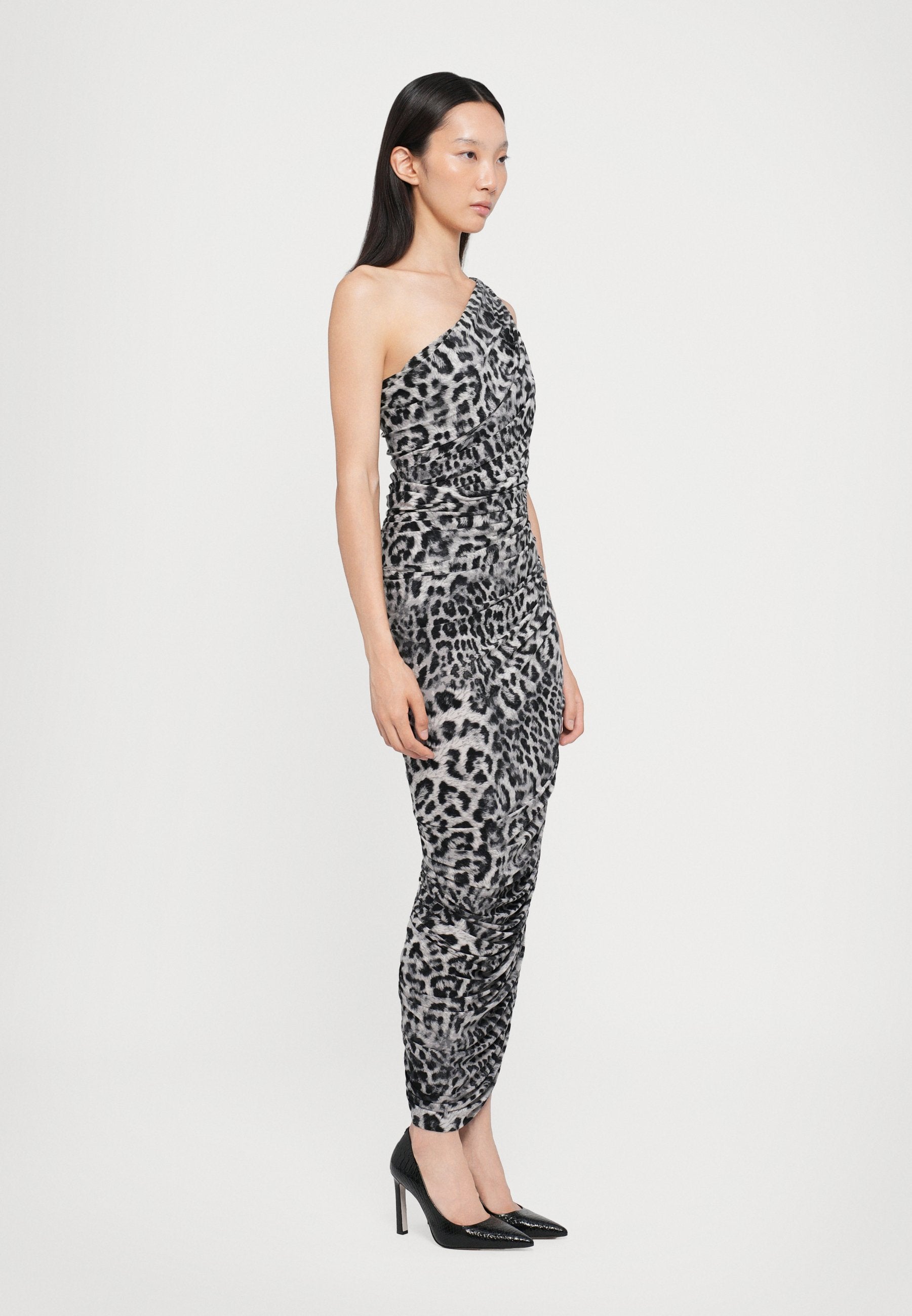 Norma Kamali DIANA GOWN