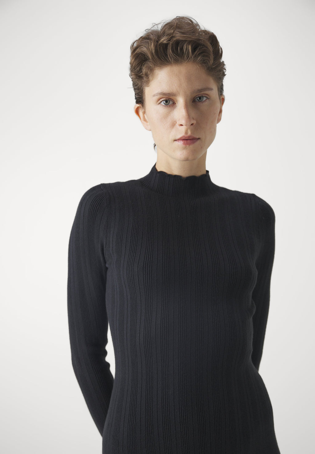Abercrombie & Fitch LONG-SLEEVE MOCKNECK MINI SWEATER DRESS